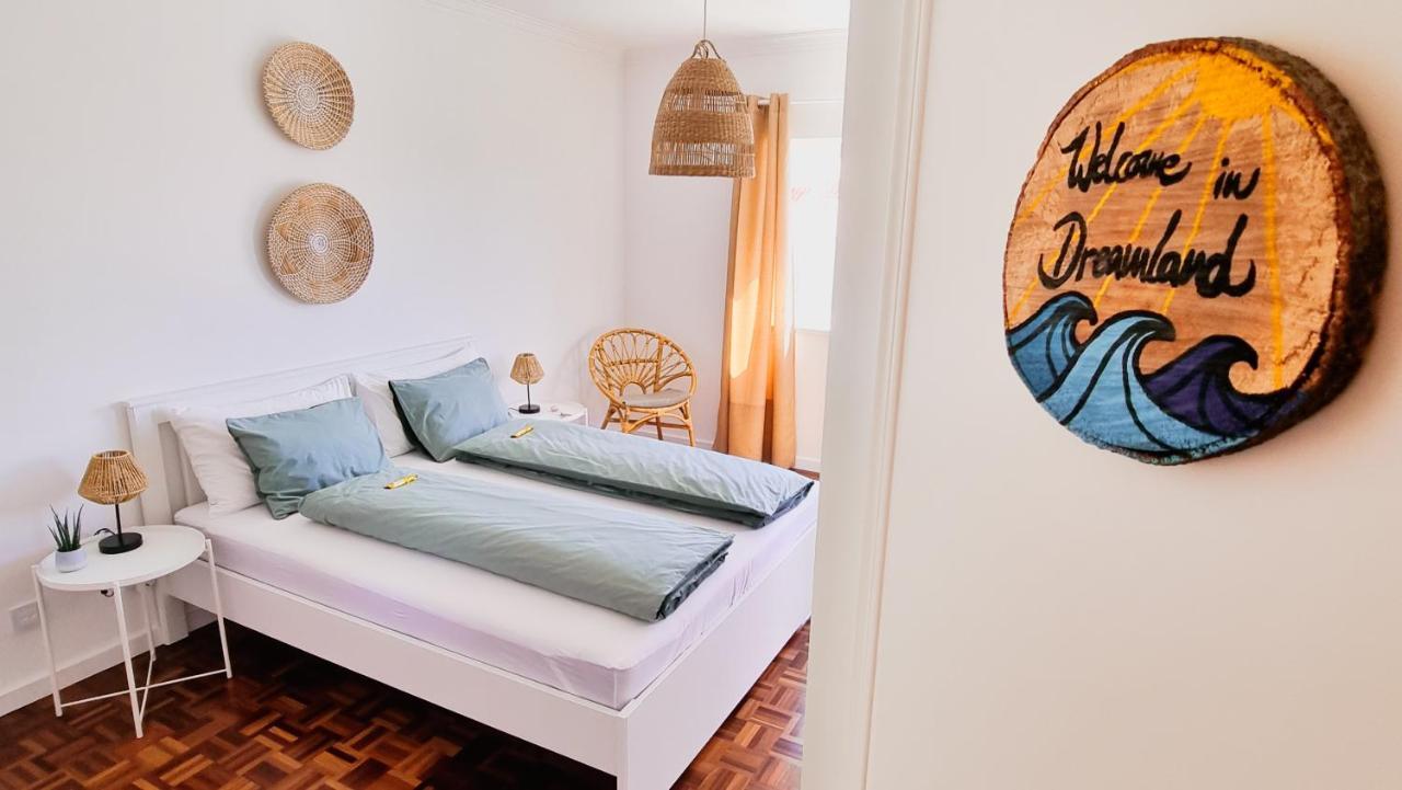 Tika Surf Camp Ericeira Hotel Carvoeira Exterior foto